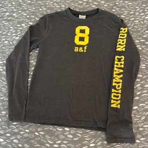 ABERCROMBIE KIDS long-sleeve graphic tee, Large